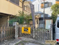 向日市、伏見区、南区の不動産なら<br>センチュリー21ユニバーサルホームサービス向日町店へ！ イオンモール京都桂川など徒歩圏内に商業施設充実！
駐車２台可能（車種による）！阪急とＪＲの２ＷＡＹアクセス！
リフォームのご相談も承っております！