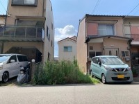 各居室収納付きの広々とした間取り！
小・中学校まで徒歩１５分圏内でお子様の通学も安心♪
休日には家族で遊びに行ける公園施設も充実！