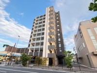 ２０２４年２月完成の築浅マンション！美宅！
阪急とＪＲの駅近２ＷＡＹアクセス！『イオンモール京都桂川』が目の前♪
小・中学校まで徒歩圏内！お子様の通学も安心です！