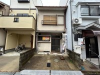 建築条件無し売土地につき、お好きな工務店やハウスメーカーで建築可能！
阪急とＪＲの２ＷＡＹアクセス！徒歩圏内に周辺施設充実で生活便利♪
小・中学校まで徒歩５分！