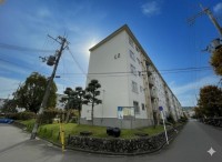 阪急【長岡天神駅】まで徒歩８分！２ＷＡＹアクセスで通勤・通学にも便利な立地です♪
南バルコニーで日当たり・通風良好！
室内ハウスクリーニング済の為、即入居可能です！