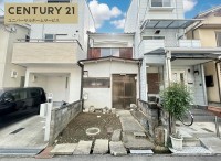 建築条件無し売土地☆お好きな工務店やハウスメーカーで建築可能！
阪急「洛西口」駅徒歩８分！ＪＲ『向日町」駅徒歩１２分！
解体更地渡し！周辺施設が徒歩圏内に充実！