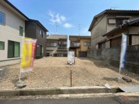 建築条件無し土地！お好きなハウスメーカー・工務店で建築可能！
阪急「東向日」駅まで徒歩１２分！周辺施設も充実♪
土地ゆったり３１坪！間口ゆったり約８.８ｍ！