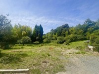 向日市、伏見区、南区の不動産なら<br>センチュリー21ユニバーサルホームサービス向日町店へ！ 建築条件無し売土地の為、お好きなハウスメーカー・工務店で建築可能！
閑静な住宅地！最寄りの小・中学校まで徒歩１５分圏内！