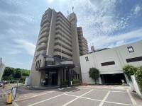 ☆オーナーチェンジマンション☆現在満室賃貸中！
南向きバルコニーのため、日当たり・眺望良好！
閑静な住宅街！お買物施設・公園徒歩圏内です♪