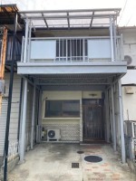 オーナーチェンジ物件!リフォーム歴有り!
徒歩圏内に周辺施設も充実!生活に便利な立地です!
